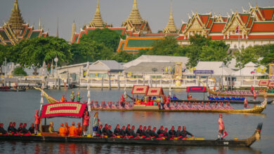 ขบวนเรือพระราชพิธี ริมแม่น้ำเจ้าพระยา กรุงเทพฯ