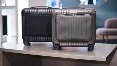 Lux Pick: กระเป๋าเดินทางขนาดเล็กสำหรับห้องโดยสาร Rimowa Essential Sleeve