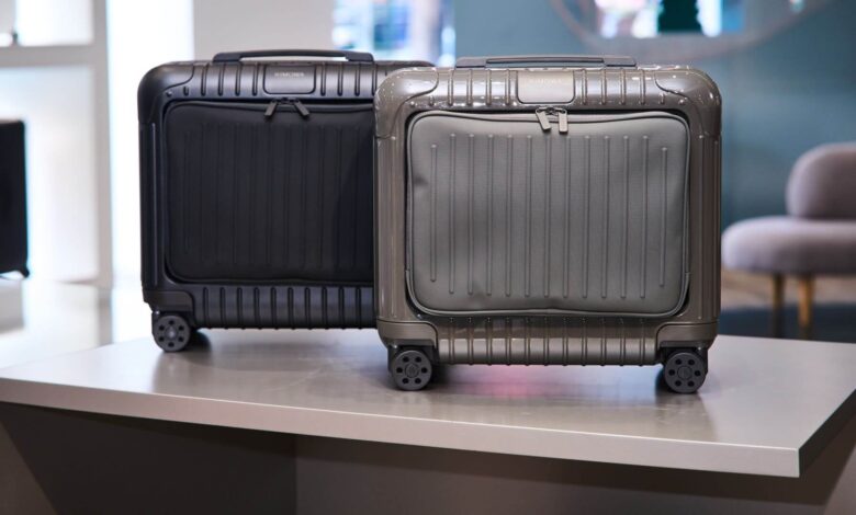 Lux Pick: กระเป๋าเดินทางขนาดเล็กสำหรับห้องโดยสาร Rimowa Essential Sleeve