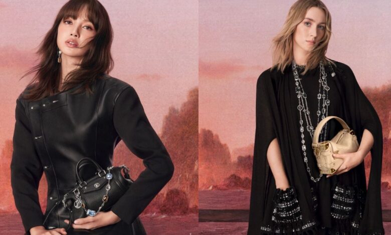 ลิซ่า และ Saoirse Ronan ในเเคมเปญ Louis Vuitton Spring-Summer 2025