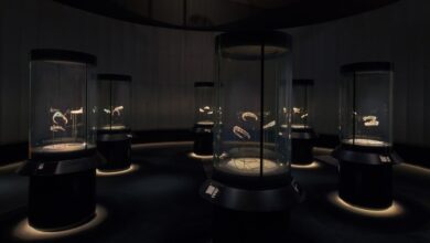 V&A Museum London จัดแสดงผลงานชิ้นเอกของคาร์เทียร์ในนิทรรศการสถานที่สำคัญ