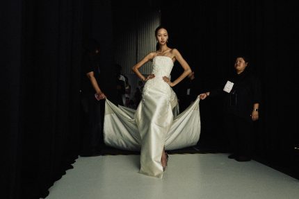 เบื้องหลังชุดฟินาเล่จากแบรนด์ SIRIVANNAVARI ในคอลเลกชั่น Spring/Summer 2025