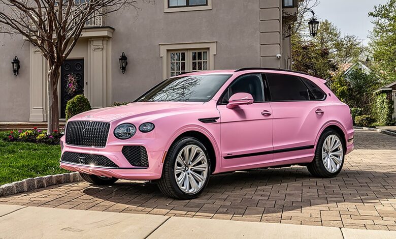 Bentley ให้ผู้ใช้รถดีไซน์สีภายนอกของ Bentayga ได้ตามต้องการกับเฉดสีใหม่กว่า 111 สี